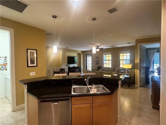 9134 CHULA VISTA ST 12504, Naples, FL 34113