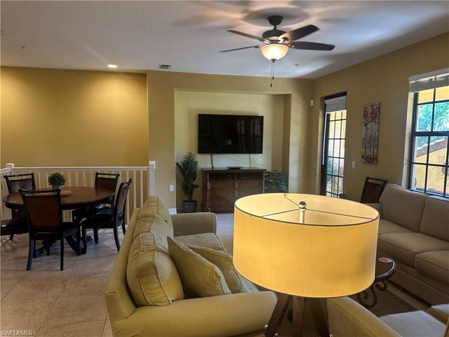 9134 CHULA VISTA ST 12504, Naples, FL 34113