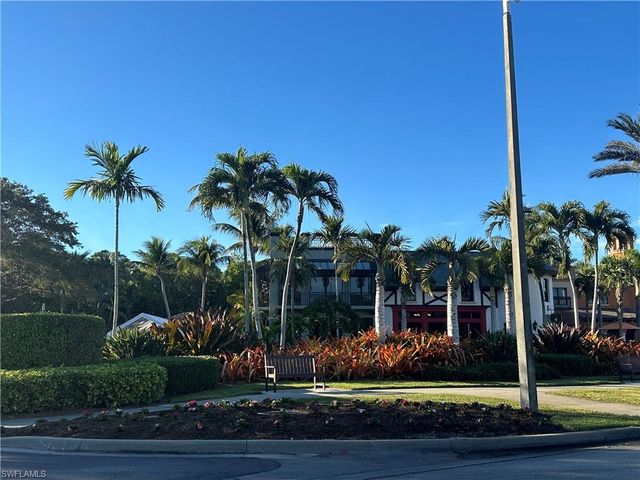 9134 CHULA VISTA ST 12504, Naples, FL 34113