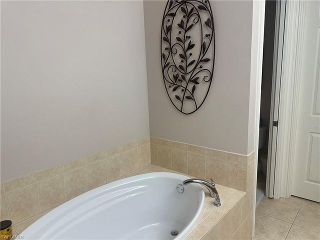 9134 CHULA VISTA ST 12504, Naples, FL 34113