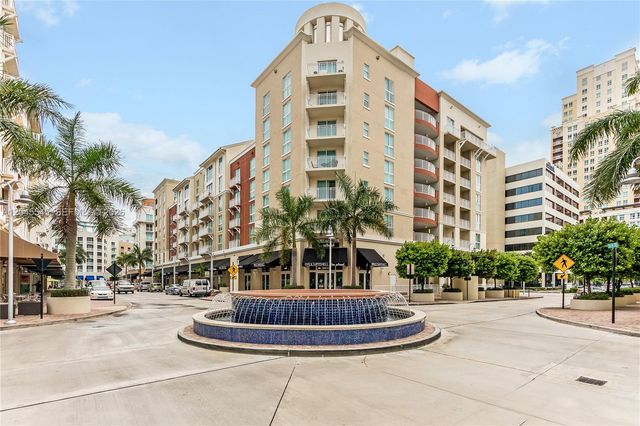 7285 SW 90th St D409, Miami, FL 33156