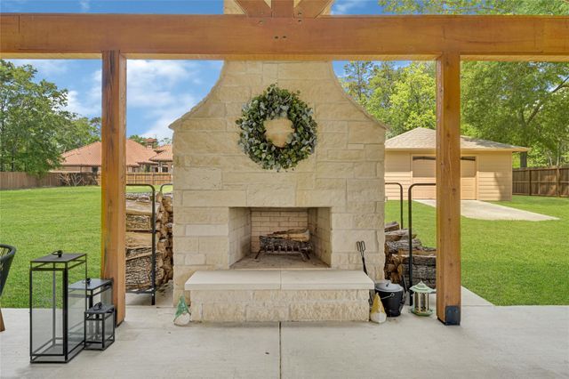 19319 Cabango Drive, Porter, TX 77365