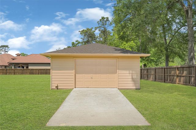 19319 Cabango Drive, Porter, TX 77365