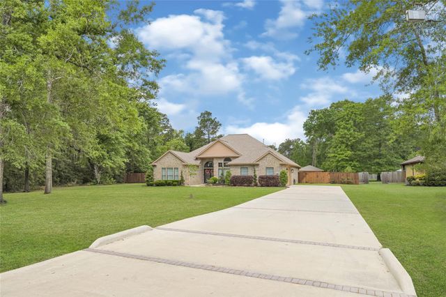 19319 Cabango Drive, Porter, TX 77365