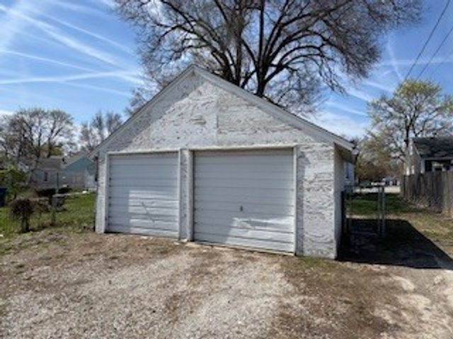 611 S Elsie Avenue, Davenport, IA 52802