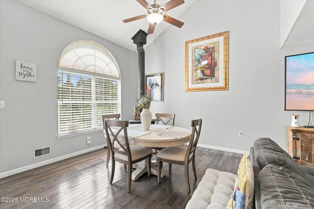 1925 Commonwealth Boulevard, Toms River, NJ 08757