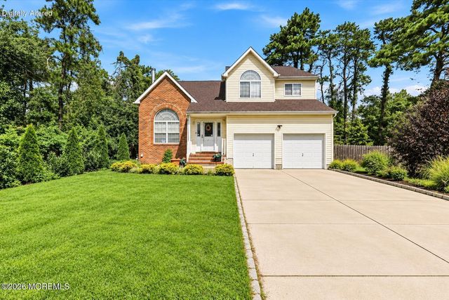 1925 Commonwealth Boulevard, Toms River, NJ 08757