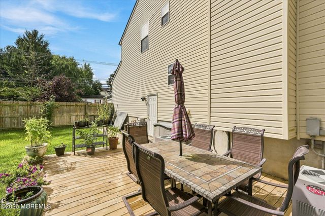 1925 Commonwealth Boulevard, Toms River, NJ 08757