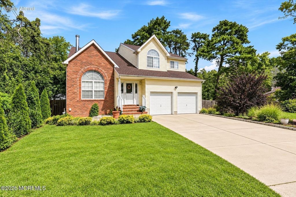 1925 Commonwealth Boulevard, Toms River, NJ 08757