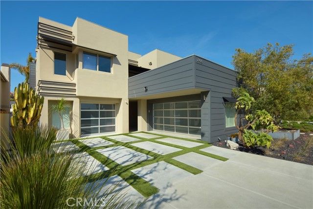 748 Harbor Island Drive, Newport Beach, CA 92660