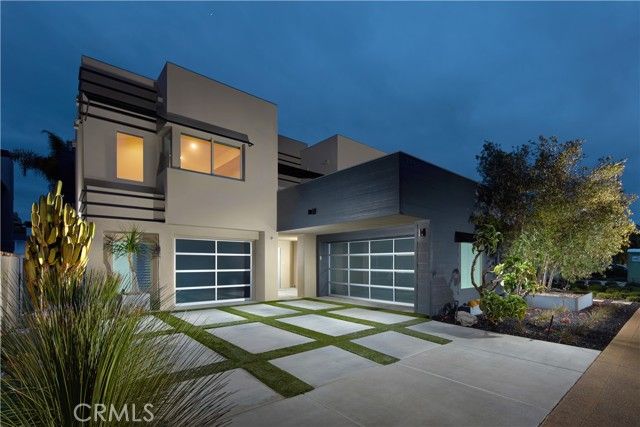 748 Harbor Island Drive, Newport Beach, CA 92660