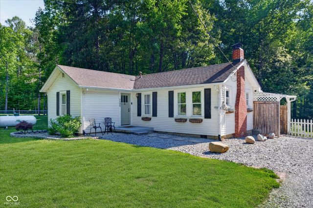7295 Beech Grove Road, Martinsville, IN 46151