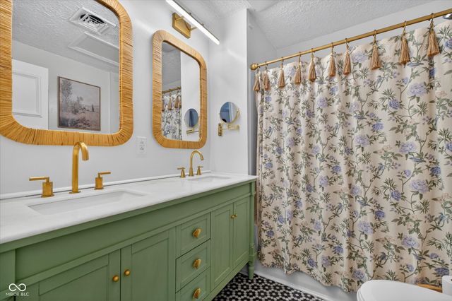 7295 Beech Grove Road, Martinsville, IN 46151