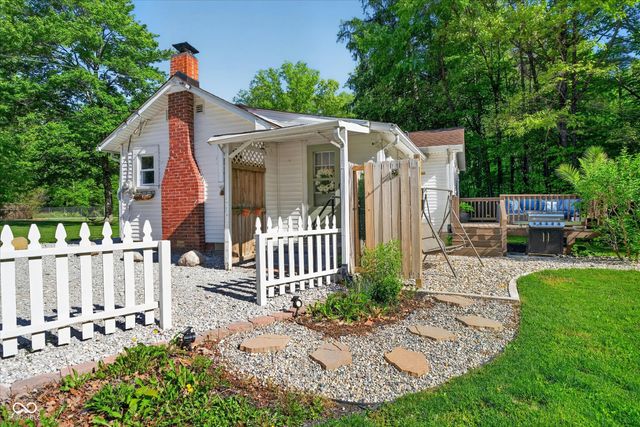 7295 Beech Grove Road, Martinsville, IN 46151