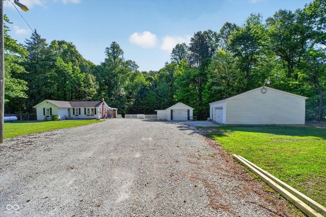 7295 Beech Grove Road, Martinsville, IN 46151