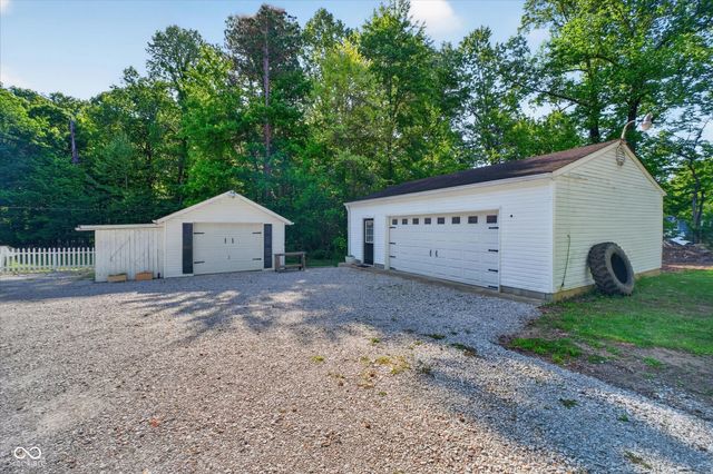 7295 Beech Grove Road, Martinsville, IN 46151