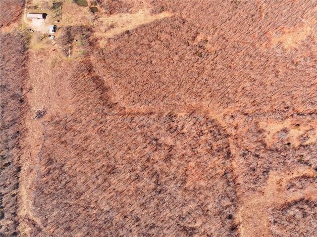 21775 S 725th Road, Stockton, MO 65785