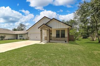 502 S Carroll Street, La Porte, TX 77571