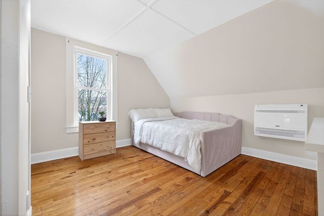 146 Poplar St, Boston, MA 02131