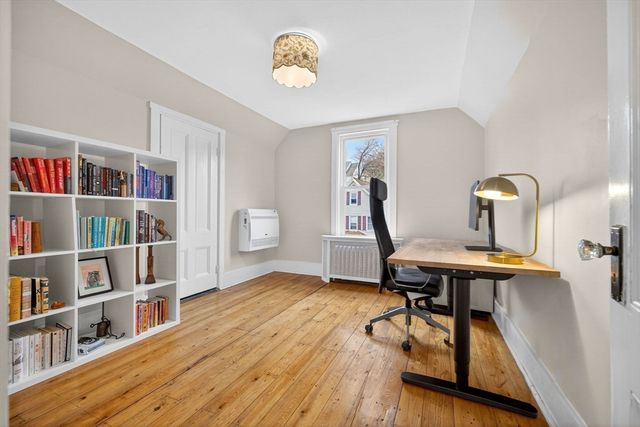 146 Poplar St, Boston, MA 02131