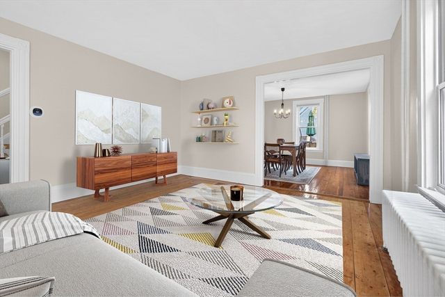 146 Poplar St, Boston, MA 02131