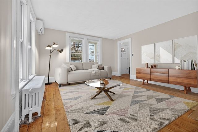 146 Poplar St, Boston, MA 02131