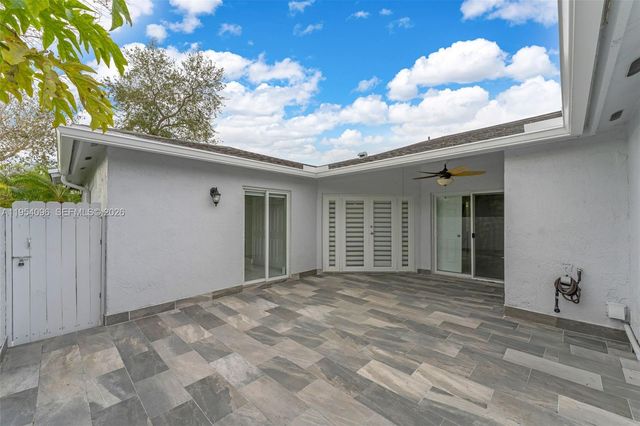 6445 SW 152nd Pl 6-45, Miami, FL 33193