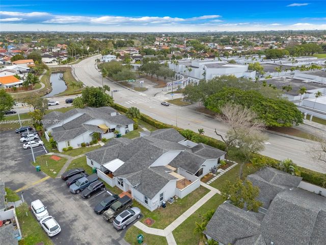 6445 SW 152nd Pl 6-45, Miami, FL 33193