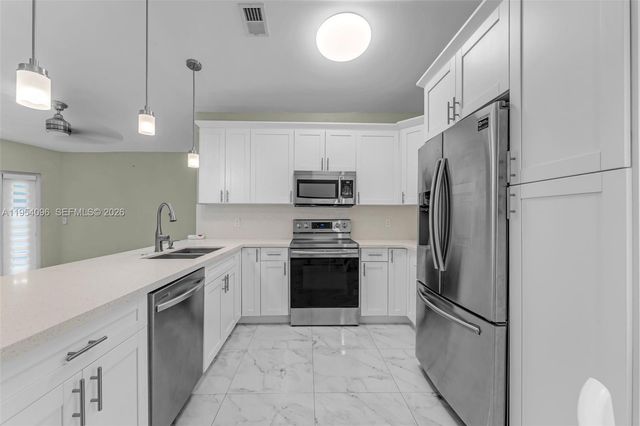 6445 SW 152nd Pl 6-45, Miami, FL 33193