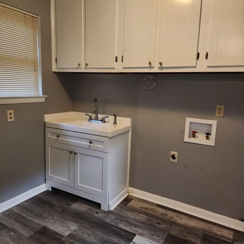 6611 Fairfield Drive, Little Rock, AR 72209