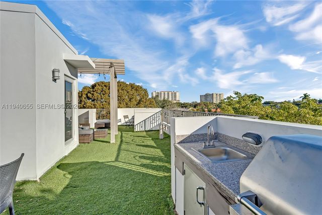 1405 Galiano St 4, Coral Gables, FL 33134