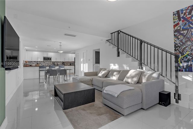 1405 Galiano St 4, Coral Gables, FL 33134
