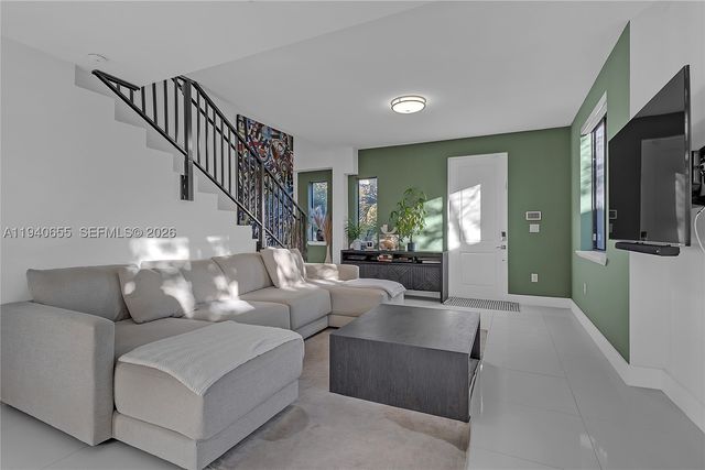 1405 Galiano St 4, Coral Gables, FL 33134