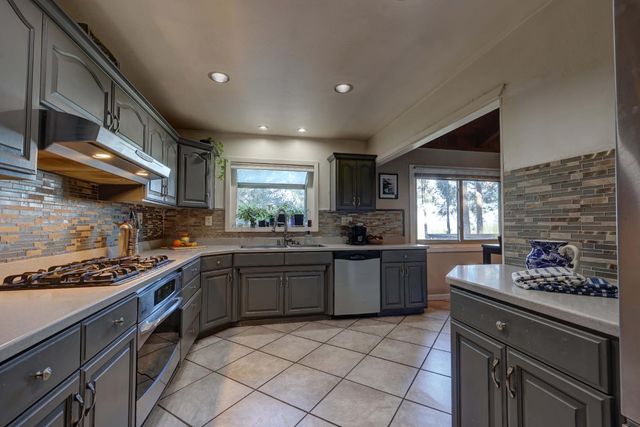 280 Alpine Dr, Colfax, CA 95713