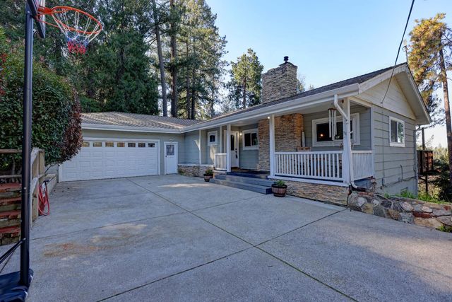 280 Alpine Dr, Colfax, CA 95713