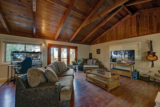 280 Alpine Dr, Colfax, CA 95713