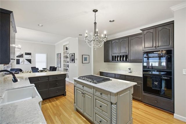 242 Cloudland N Road, Dahlonega, GA 30533