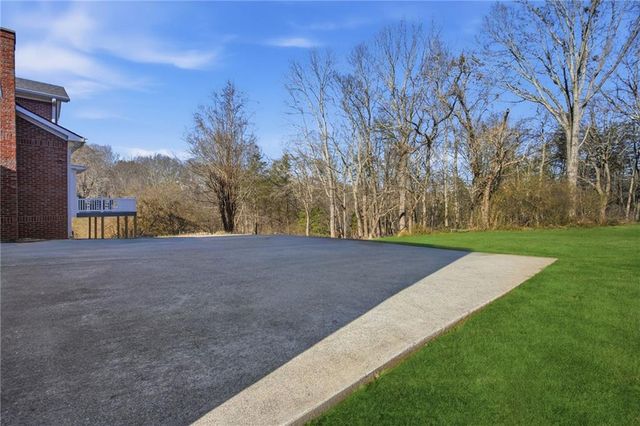 242 Cloudland N Road, Dahlonega, GA 30533