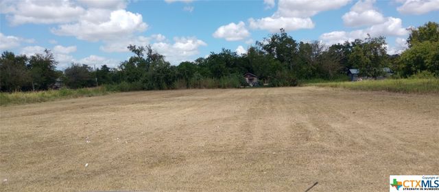 806 and 810 W. 7th, Cameron, TX 76520