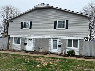 41292 N Woodbury Green Drive, Van Buren, MI 48111