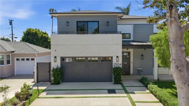 2504 Fisk Lane, Redondo Beach, CA 90278
