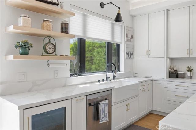 2504 Fisk Lane, Redondo Beach, CA 90278