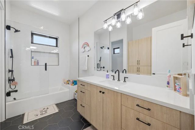 2504 Fisk Lane, Redondo Beach, CA 90278