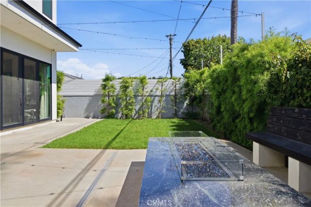 2504 Fisk Lane, Redondo Beach, CA 90278