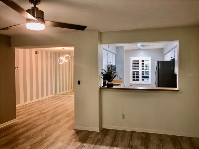 3399 MERMOOR DRIVE 206, Palm Harbor, FL 34685