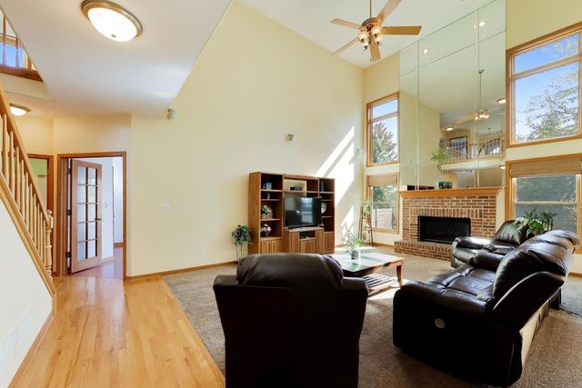 428 Sudbury Circle, Oswego, IL 60543