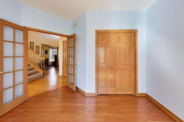 428 Sudbury Circle, Oswego, IL 60543