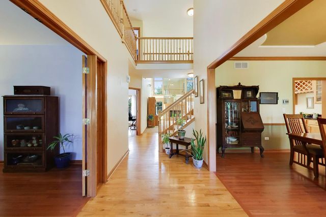 428 Sudbury Circle, Oswego, IL 60543