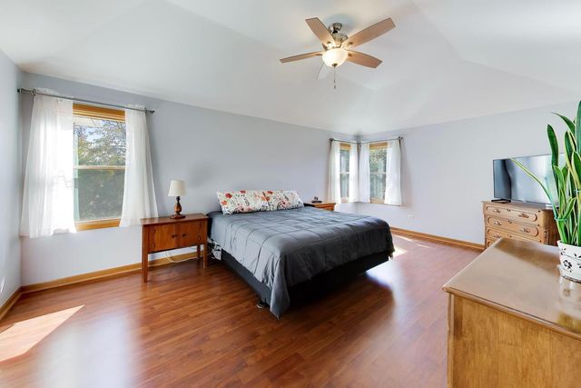 428 Sudbury Circle, Oswego, IL 60543