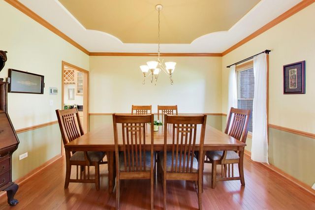 428 Sudbury Circle, Oswego, IL 60543